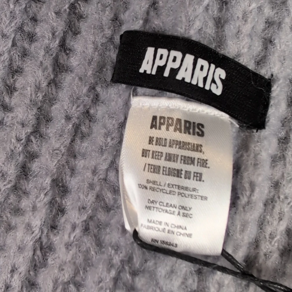 APPARIS Nokia Gray Chunky Knit Scarf